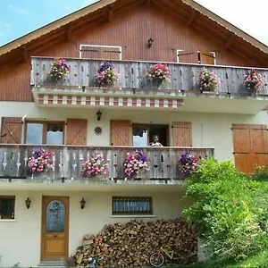  Séjour chez l'habitant Les Haies Vives